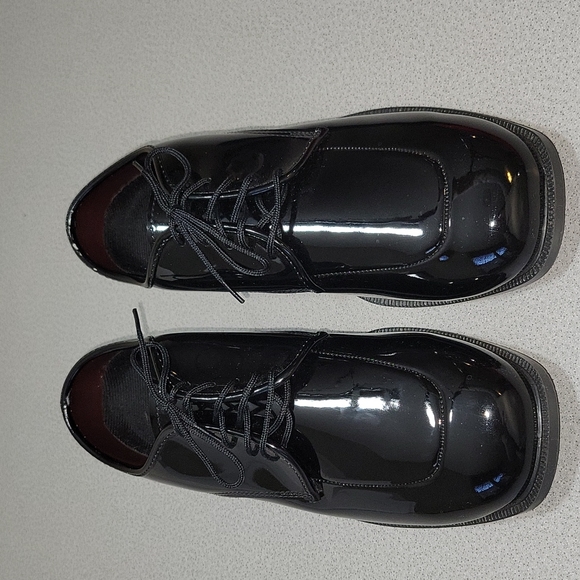 Gateway Patent Tuxedo - Dress Shoes -Size 10 WW - Picture 1 of 7